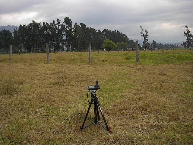Panoramic view N5W74 with tripod on spot
