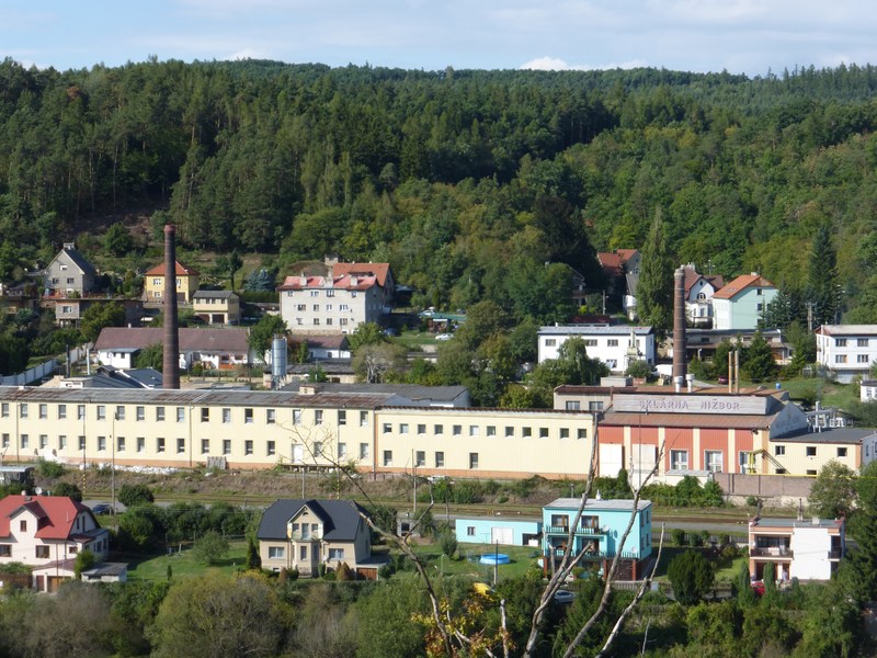 Nižbor glass factory