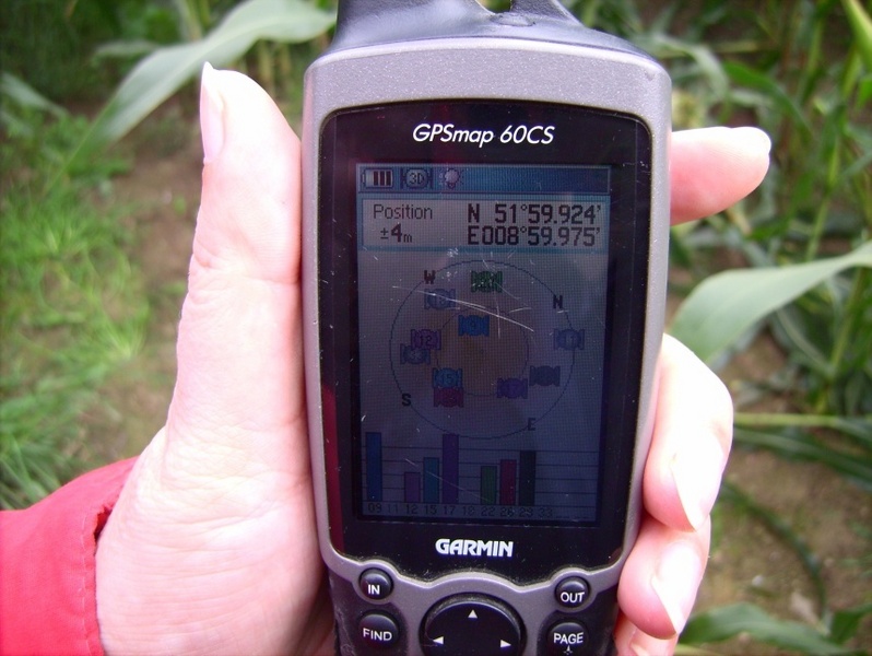 Ablesung am GPS / GPS reading