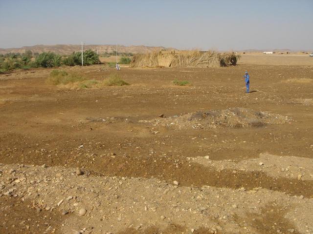 A view of the Confluence from the nearby earth pile