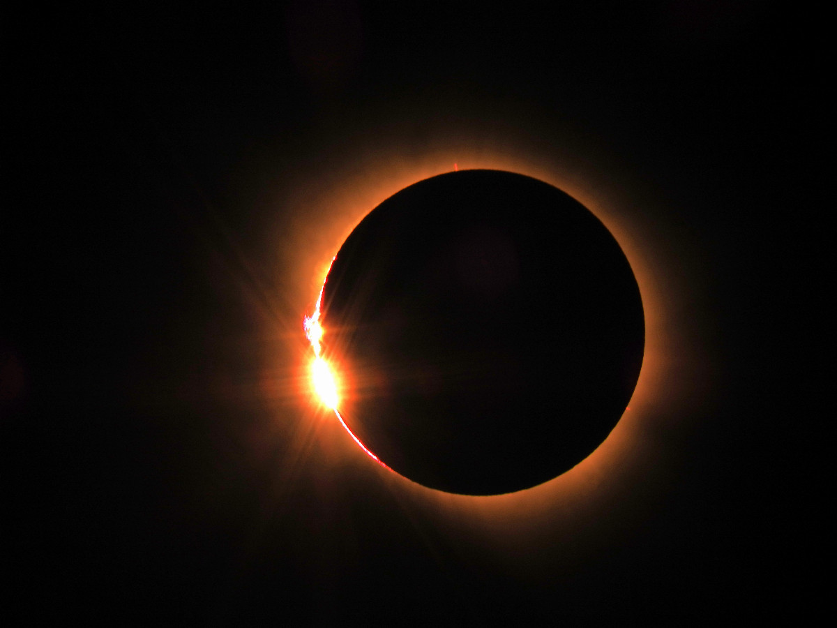 One of my pics of the solar eclipse 5 days earlier!
