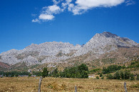 #7: A closeup view of the mountains ("Picos del Font&aacute;n&rdquo;) to the NNE of the point