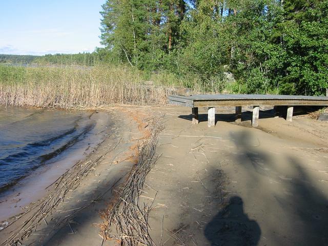 A dock far away from the water, due to a dry summer (60m from confluence).