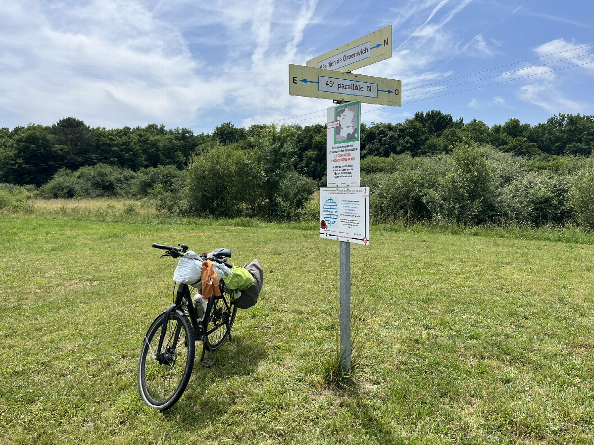 My bicycle at the confluence point