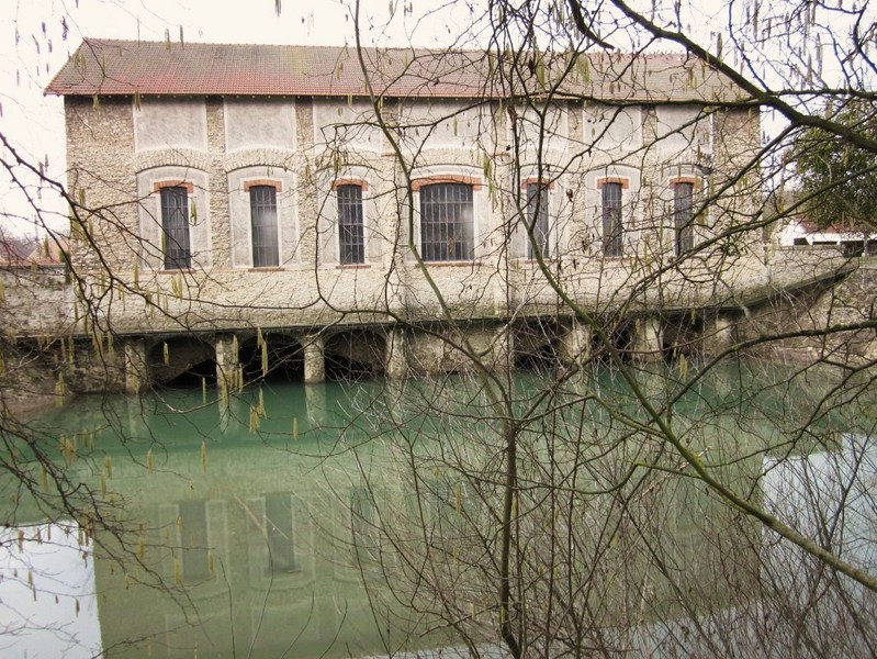 The old hydraulic plant on the west side of the island