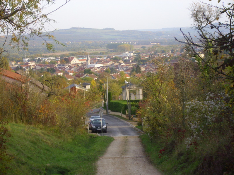 Pagny -sur Moselle seen from Rue Gambetta