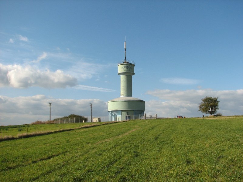 The water tower seen from a distance