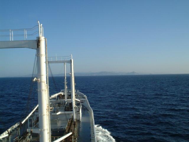 Approaching Khíos Island