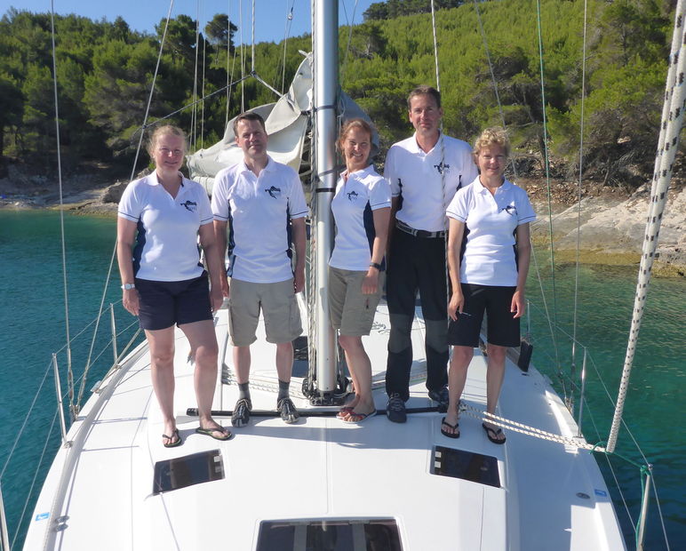 The crew of our sailing boat "Emily" that visited the Confluence Point.