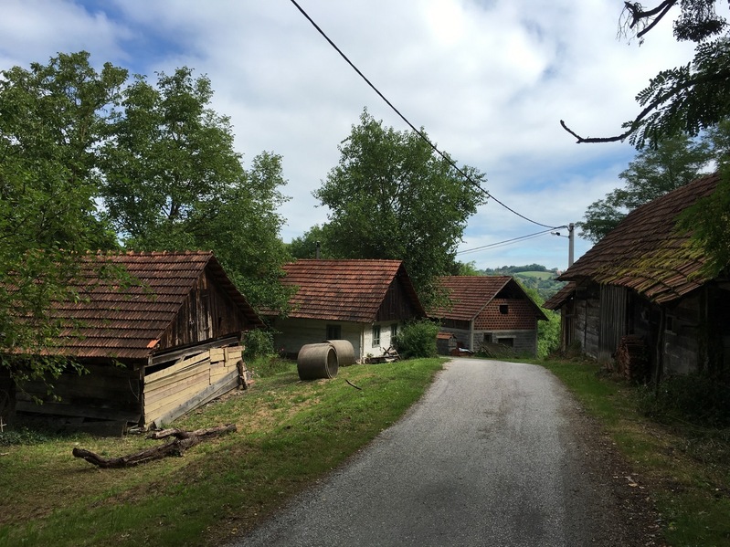 Wooden houses near the Confluence