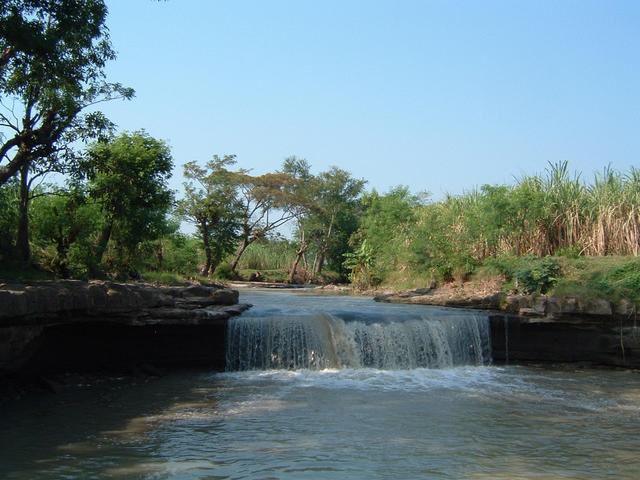 Waterfall about 200 meters southwest from the CP