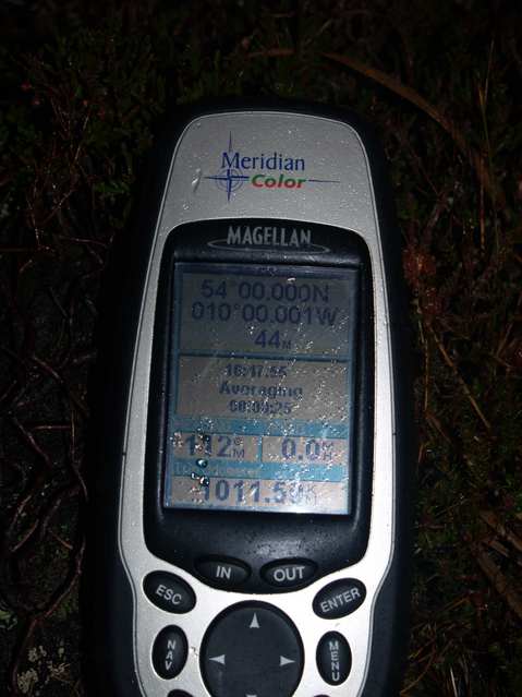 GPS with flash - it was still very dark at 930am