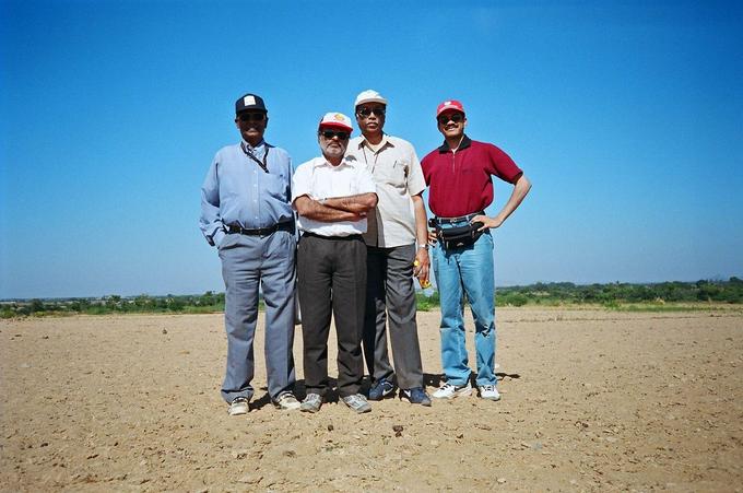 Nath, Mohan, Jagan & Lakshman at 14N77E