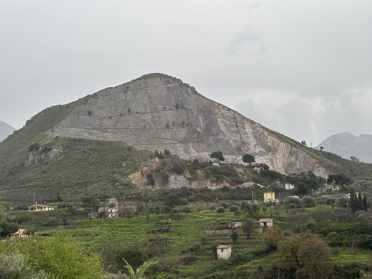 dolomitic limestone quarry