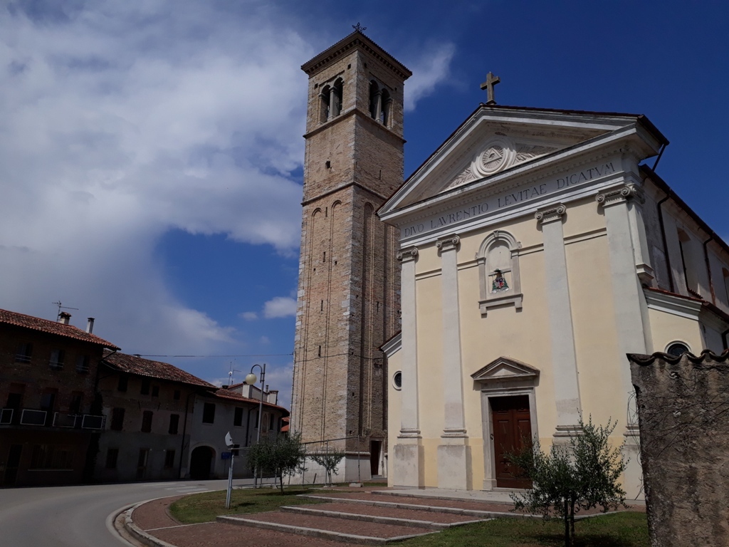 Igreja em San Lorenzo - church in San Lorenzo - chiesa in San Lorenzo