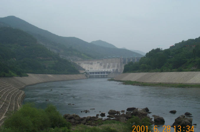 This is how the dam looks from the other side.