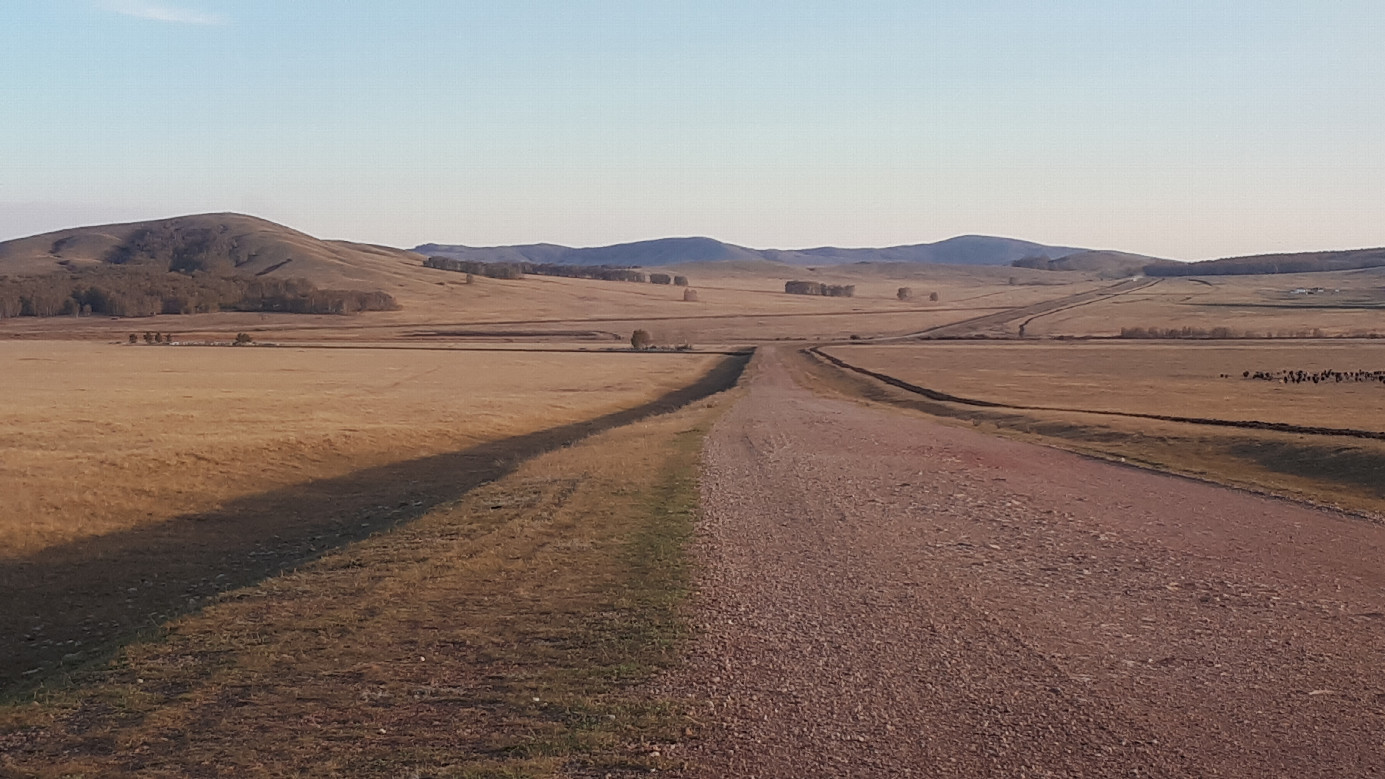 low hill landscape / мелкосопочный ландшафт