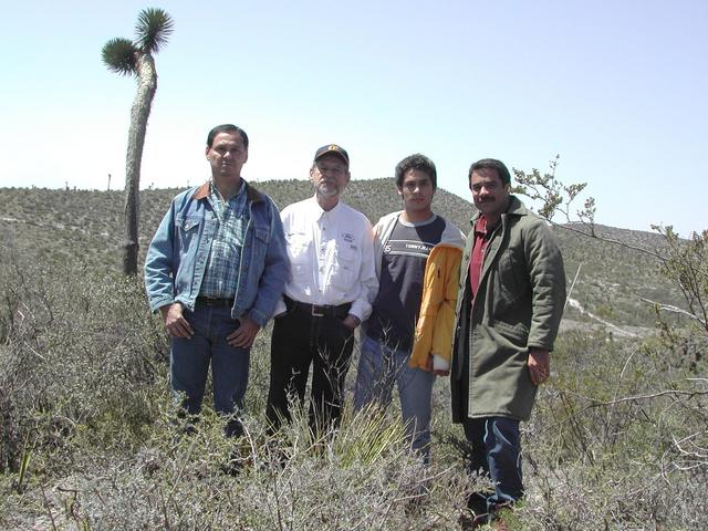 Carlos Villegas Lopez, Valeriano Villegas, Carlos Villegas Gonzalez, Hugo de la Garza