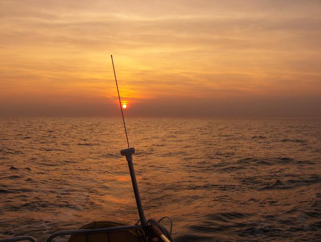 Sailing back with sunset, is there something more beautiful?