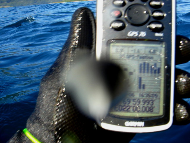 GPS position / Position im schaukelnden Wasser