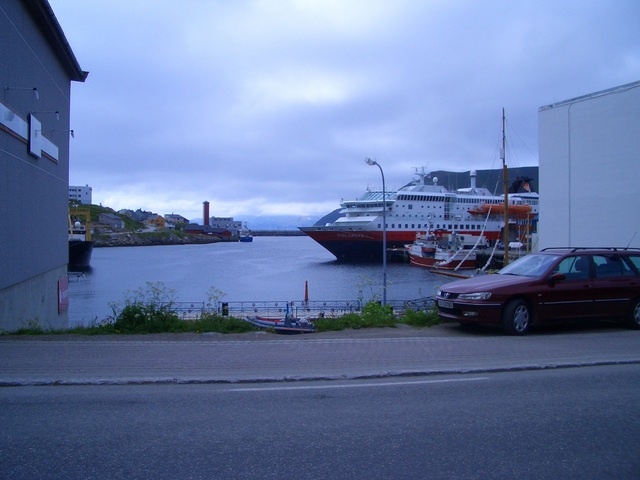 M/S Polarlys in Honningsvåg harbour