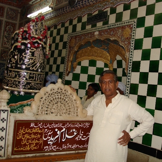 Myself inside Khawaja Ghulam Farid tomb