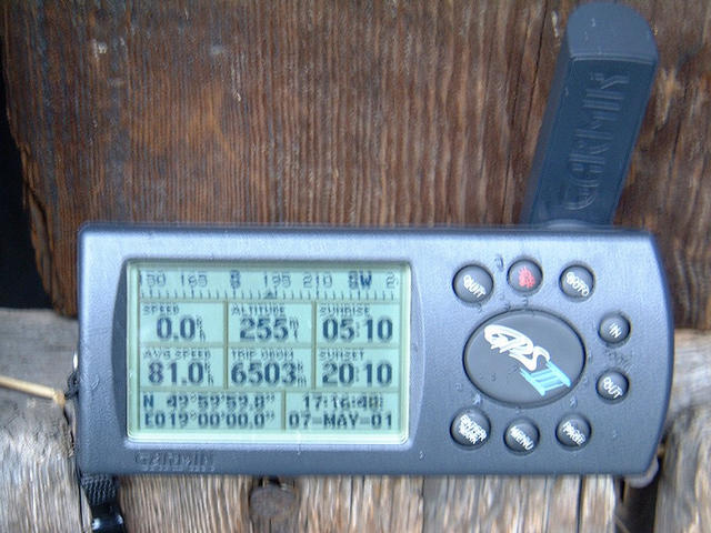 A slightly out of focus shot of the GPS reading N49°59'59.9" E019°00'00.0"