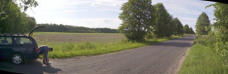 View from road onto CP across field, towards N-W - Widok z drogi na CP poprzez pole uprawne w kierunku W-N