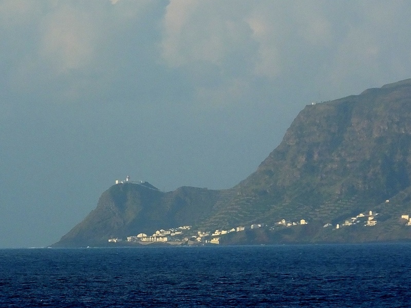 Ponta do Castelo seen from the Confluence toward SSW