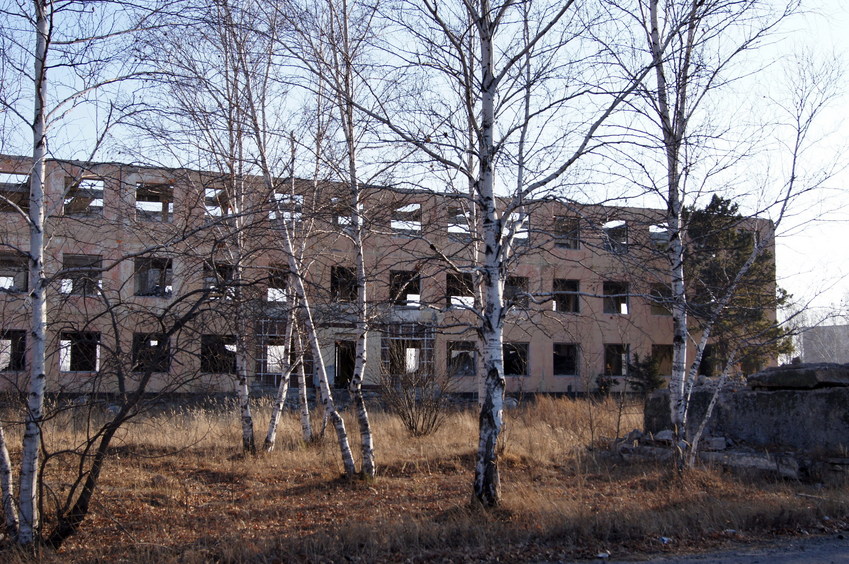 Мертвый военный городок, плачевная картина/Dead military camp, deplorable view