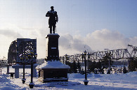 #12: памятник мосту и царю Александру III - Bridge monument and Tsar Alexander III