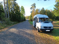 #7: parking beside G 904; road 23 - 37 in background