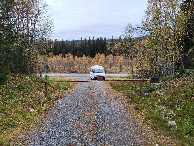 #7: parking at barrier