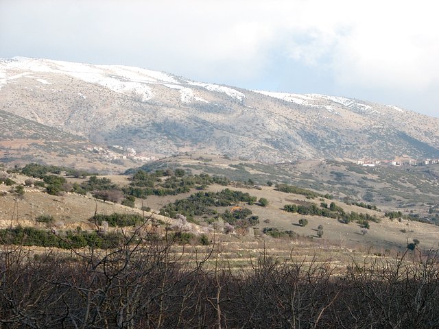 View from the "lower" Yeşilköy towards the "upper" Yeşilköy