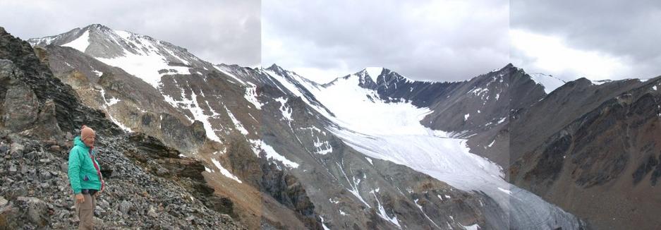 View South and west from confluence ridge to remnant glacier.
