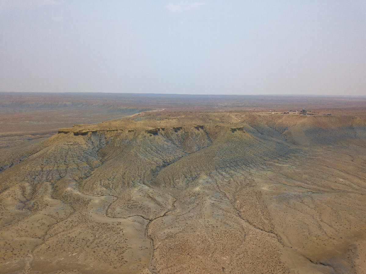 View South (of Blue Point mesa), from 120m above the point