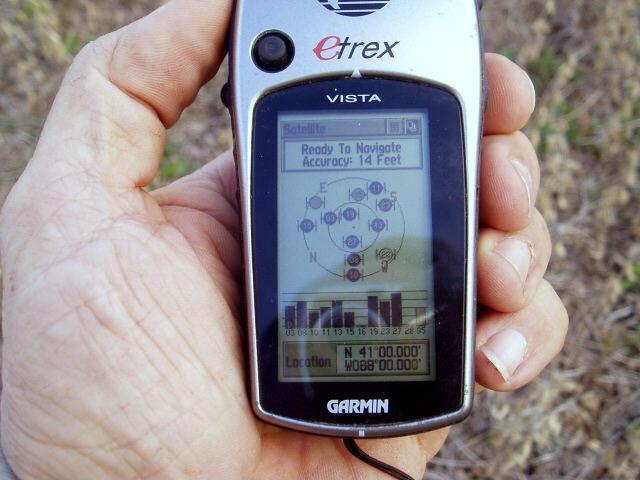Picture of GPS showing coordinates and accuracy