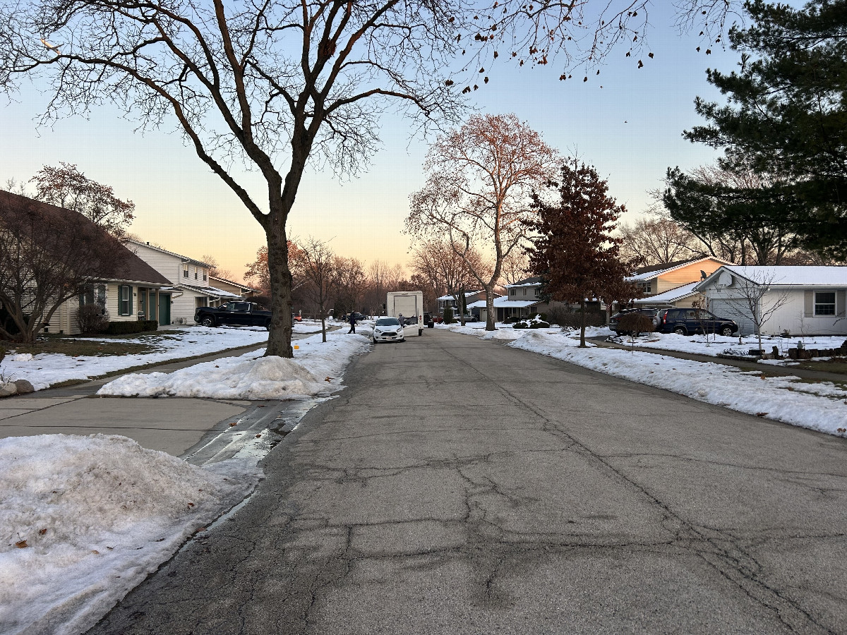 Looking east from the confluence down Brantwood toward Carlisle and eventually O'Hare (featuring the delivery truck).