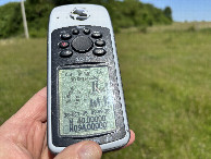 #6: GPS reading at the confluence point. 