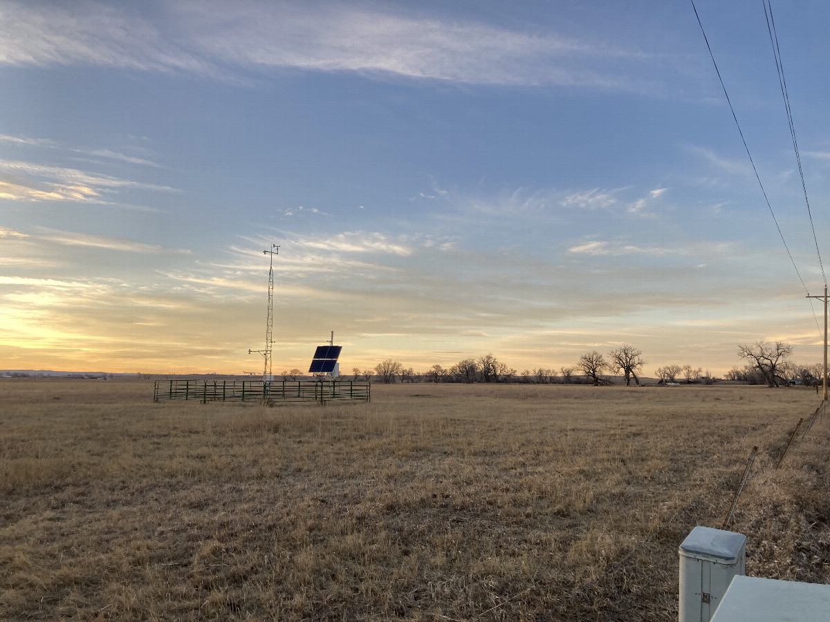 The Caputa weather station, just over 100 meters northwest of the confluence