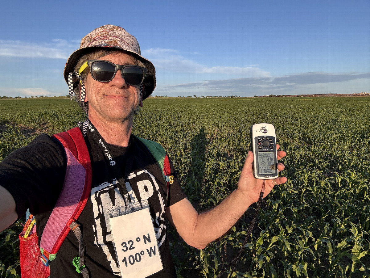 Joseph Kerski with mapping shirt at the confluence point.