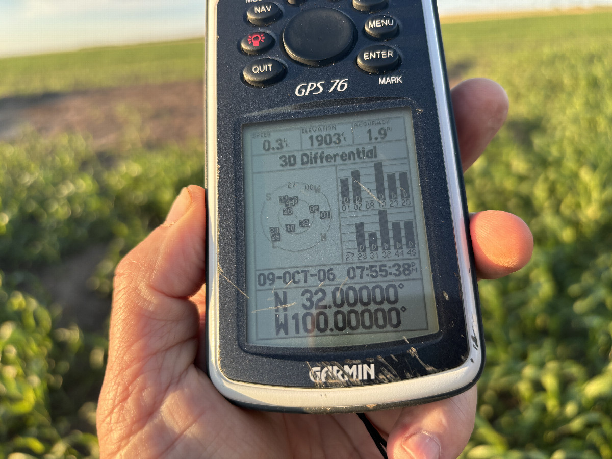 GPS reading at the confluence. 