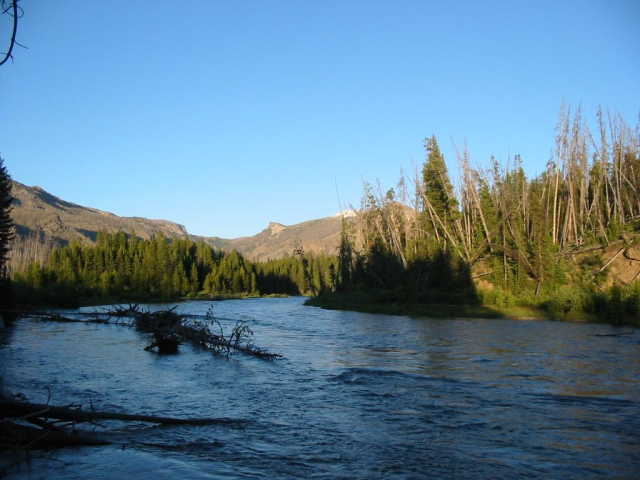From Camp 3 looking upstream towards confluence (7 miles)