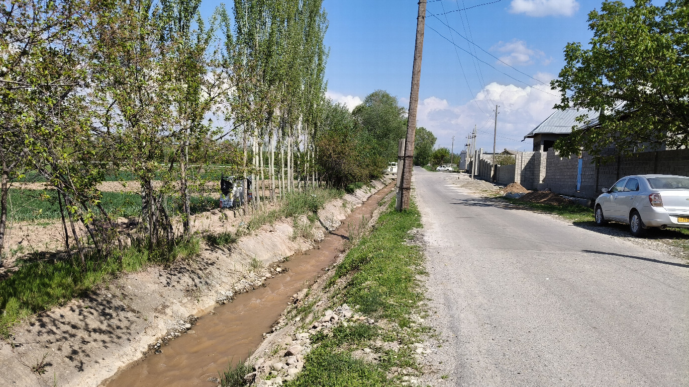 Streetview to the east