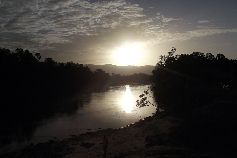 Dawn at Parguasa river