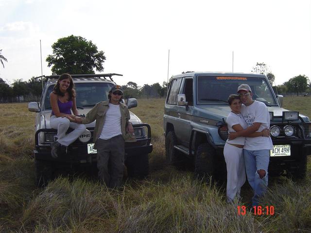 VALENTINA, MY SON ALFREDO, JHOSET AND JESUS WITH THE LAND CRUISERS