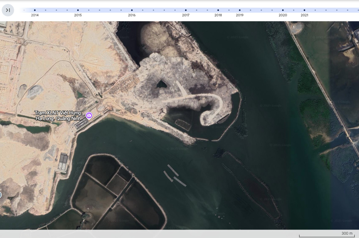 Satellite image of the area in 2025 with the massive newly reclaimed land